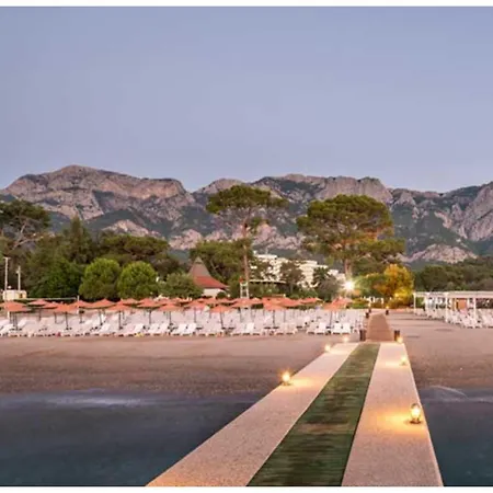 Hotel Ma Biche By Werde 5*